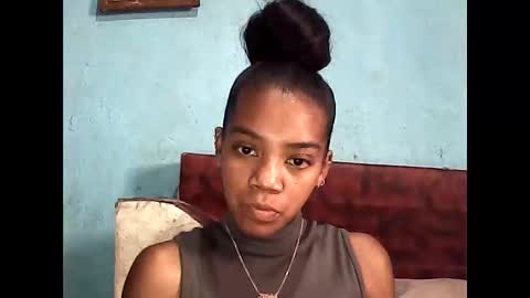 Snapshot of stecimalicia chatting on 10.02.25 Malicia online show from 10.02.25