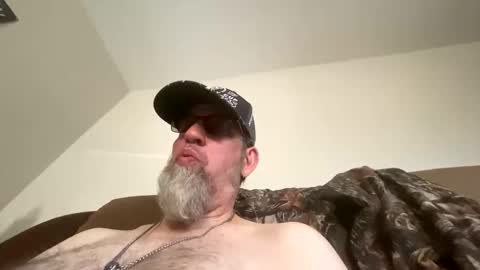 steel259373 online show from 11.05.25