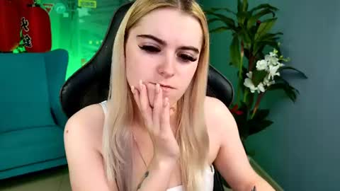 stef_nicks online show from 07.14.26