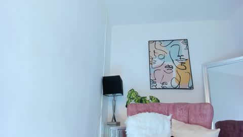 Stefa  online show from 10.09.25