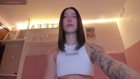 Snapshot of stefaagomez chatting on 11.01.25 Stefa Gomez online show from 11.01.25