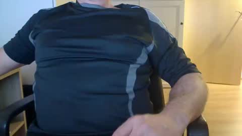 Snapshot of stefan2580 chatting on 11.09.25 Stefan online show from 11.09.25