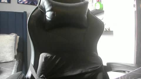 Stefann Salvatore online show from 11.29.25