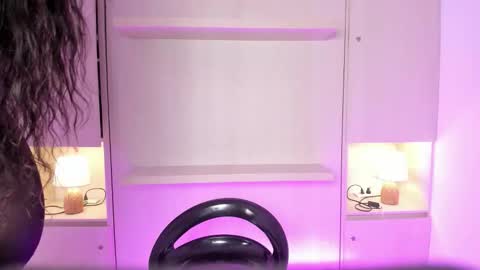 stefannyevans_ online show from 03.10.26