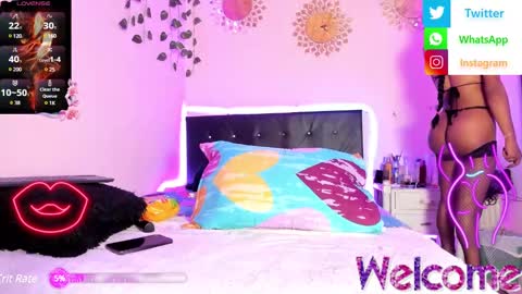 Snapshot of stefanyclak07 chatting on 02.28.25 stefanyclak07 online show from 02.28.25