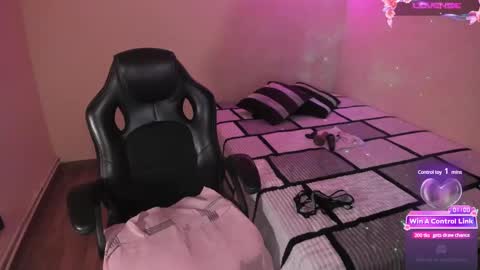 Snapshot of stefanyhotmilf chatting on 02.12.25 stefany online show from 02.12.25