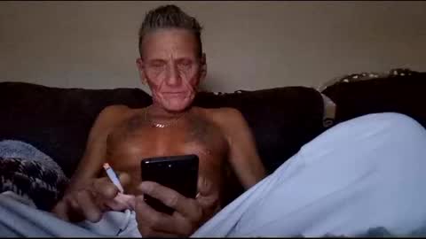 Snapshot of stefy1037 chatting on 10.21.25 stefy1037 online show from 10.21.25