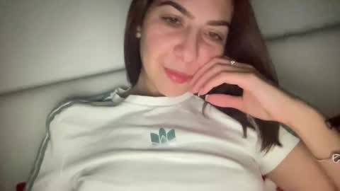Snapshot of stefy_glow chatting on 03.02.25 stefy_glow online show from 03.02.25
