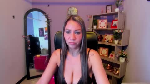 stefy_zea online show from 10.27.25