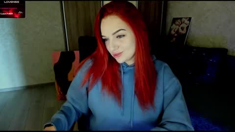 Snapshot of stella__cox chatting on 01.24.25 Stella Cox online show from 01.24.25