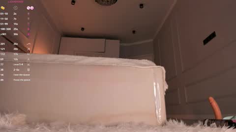 Stella online show from 02.24.25