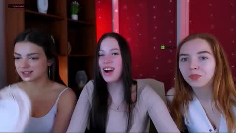 Snapshot of stella_flower chatting on 02.08.26 stella_flower online show from 02.08.26