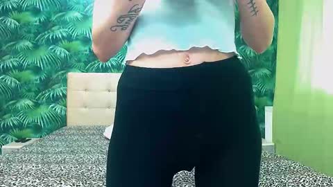 Stella John online show from 01.30.25