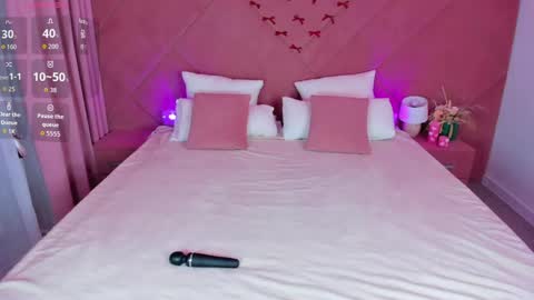 Stella Leee online show from 04.21.26