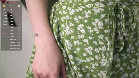 Snapshot of stella_of_steel chatting on 10.04.25 Stella online show from 10.04.25