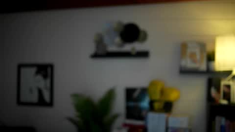 Snapshot of stella_shock chatting on 02.10.26 Stella online show from 02.10.26