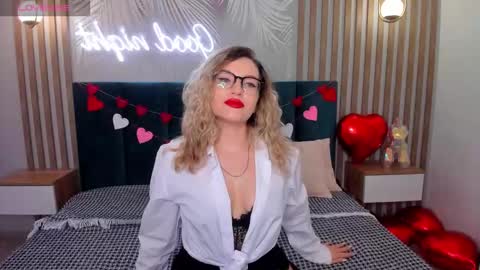 Snapshot of stellaalluring chatting on 02.17.26 Stella online show from 02.17.26