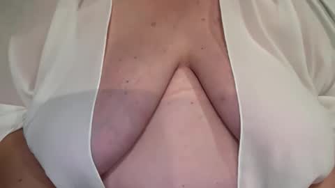 stellaaltamarea online show from 10.16.25