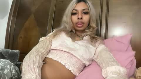 stellaangel online show from 10.22.25