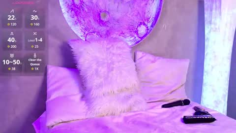 S T E L L A online show from 10.10.25