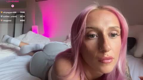 Snapshot of stellacorbet chatting on 06.29.26 stellacorbet online show from 06.29.26