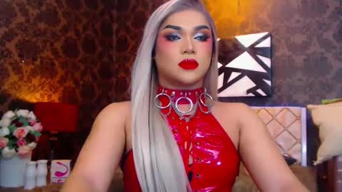 CALL ME STELLA online show from 12.13.24