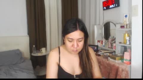 Snapshot of stellahugets chatting on 06.30.26 Stella online show from 06.30.26