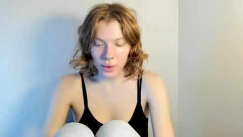 S T E L L A online show from 11.14.25