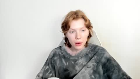 Snapshot of stellaswen chatting on 02.09.26 S T E L L A online show from 02.09.26