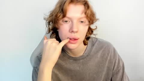 Snapshot of stellaswen chatting on 03.03.26 S T E L L A online show from 03.03.26