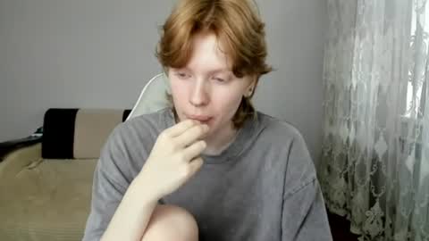 S T E L L A online show from 07.10.26