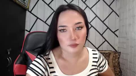 Snapshot of stellaven chatting on 05.22.26 Stellaven online show from 05.22.26