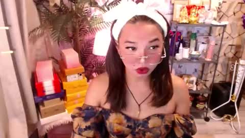 Stella sweet online show from 04.23.26