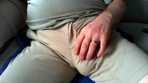 Snapshot of stemee chatting on 06.16.26 marriedsecretcrotchwatcher online show from 06.16.26