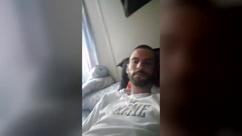 Snapshot of stepbro187 chatting on 06.17.26 stepbro187 online show from 06.17.26