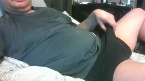 Snapshot of stepdaddy81 chatting on 02.02.25 stepdaddy81 online show from 02.02.25