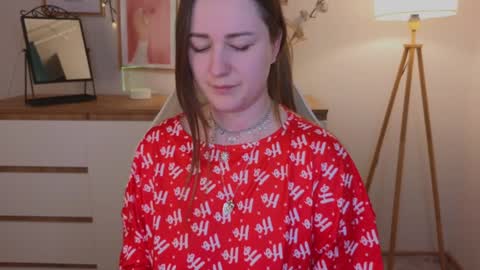 Emma online show from 12.19.24