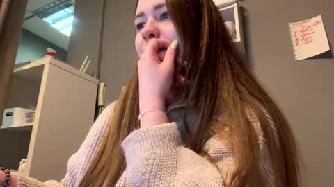 Emma online show from 12.25.24