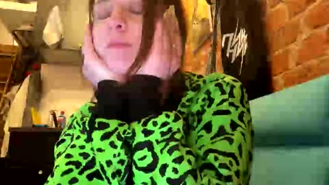 Emma online show from 01.06.25