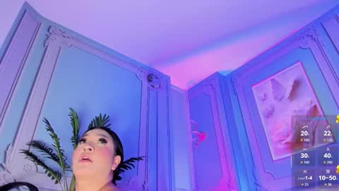 Snapshot of stephania_diamond chatting on 10.17.25 online show from 10.17.25