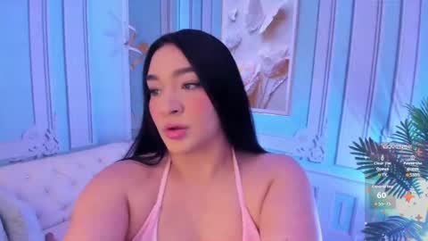 Snapshot of stephania_diamond chatting on 11.06.25 online show from 11.06.25