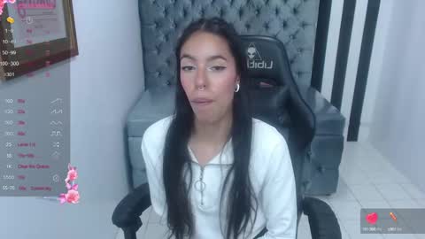 Stephania online show from 01.11.25