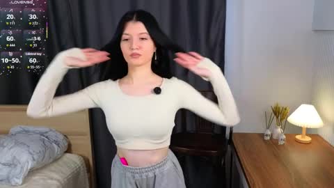 Snapshot of stephaniaharpool chatting on 04.06.26 Amelia online show from 04.06.26