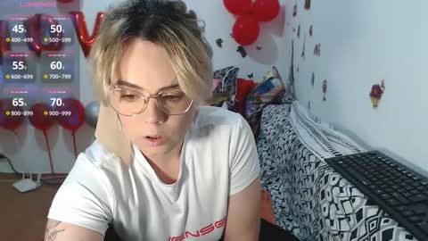 Stephanie   online show from 03.20.26