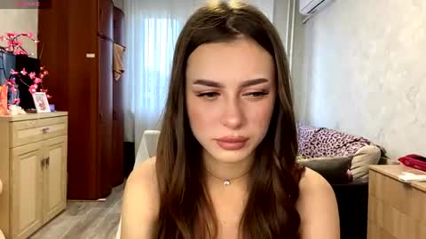 Snapshot of stephaniflicek chatting on 06.24.26 Stephani online show from 06.24.26