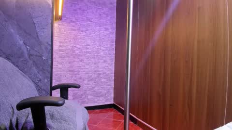 Snapshot of stephany_rodriguez_ chatting on 01.08.26 stephany_rodriguez_ online show from 01.08.26