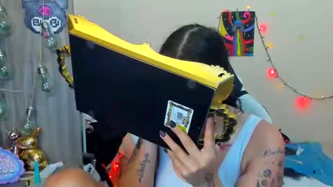 Snapshot of stephany_uwu chatting on 11.05.25 Stephany independient model online show from 11.05.25