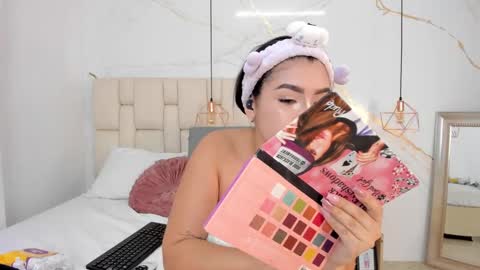 Stefanny online show from 02.23.25