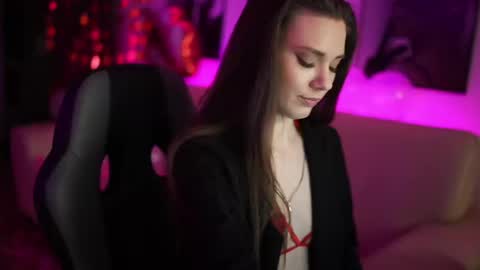 stephie0404 online show from 02.13.25