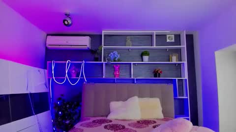 Stephie online show from 02.02.26